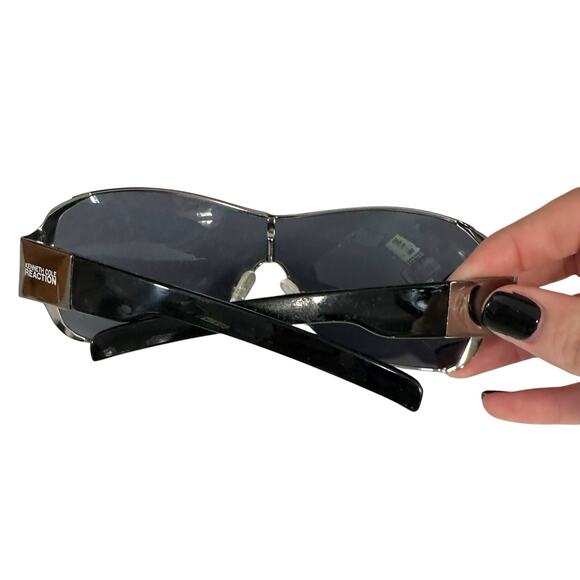 Kenneth Cole Reaction Wraparound Shield Sunglasses Men’s / Unisex - Picture 4 of 4